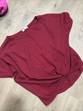 Women's Waffle Knit Short Sleeve Top - Burgundy